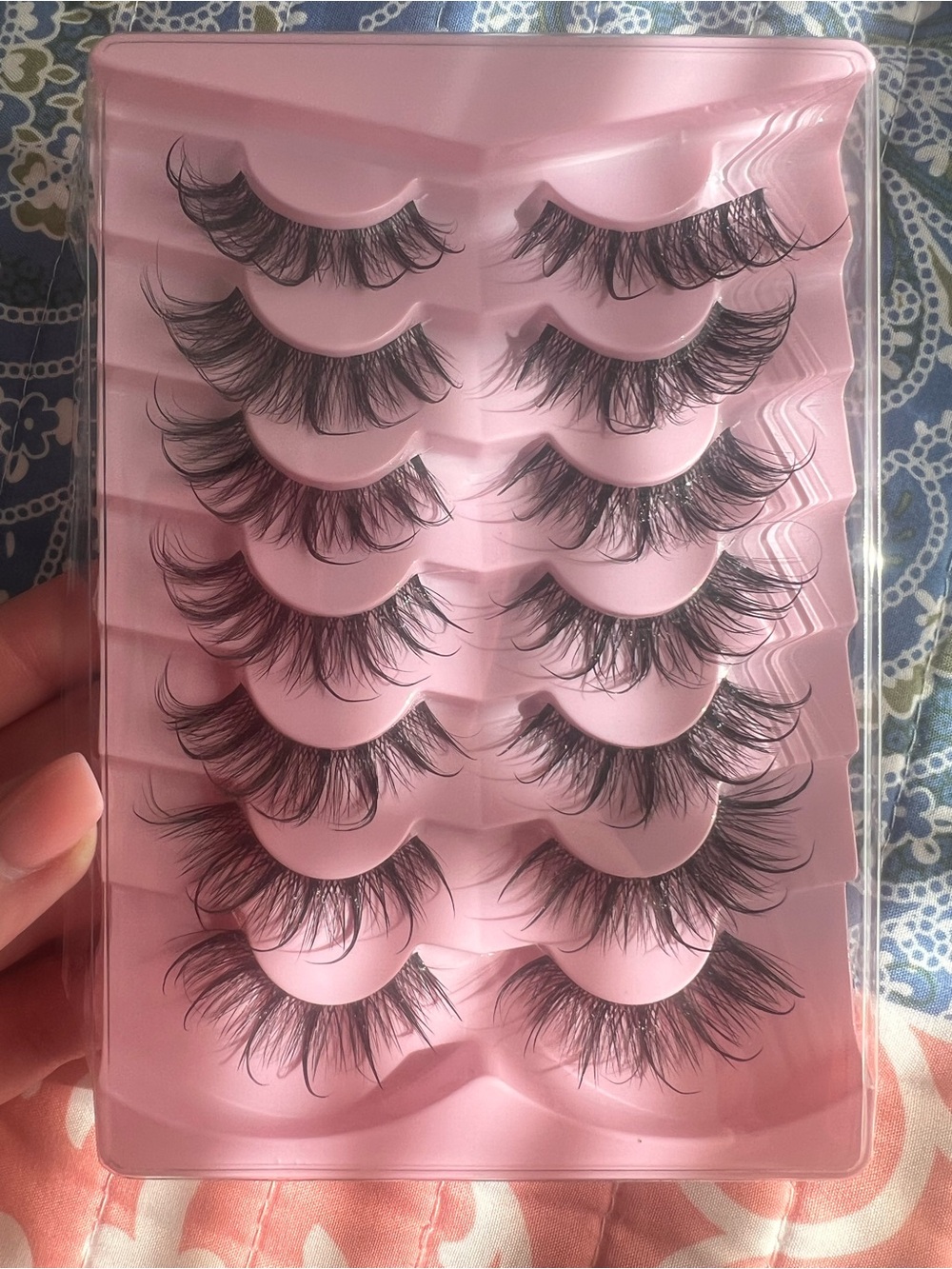 Dramatic Black Flared False Eyelashes - 7 Pairs